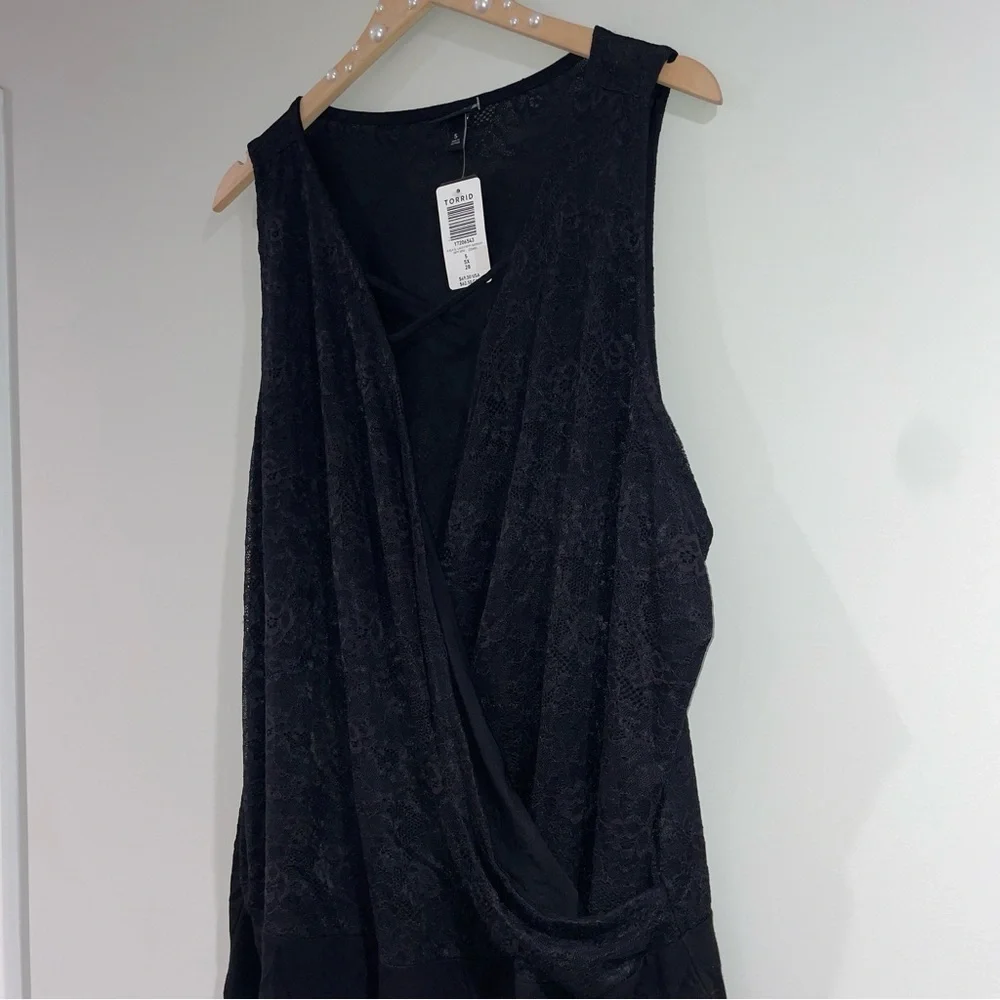 NWT Torrid Surplice Strappy Lace Bodysuit, Black, 5X/28W, Plus Size, Lingerie - Picture 6 of 8